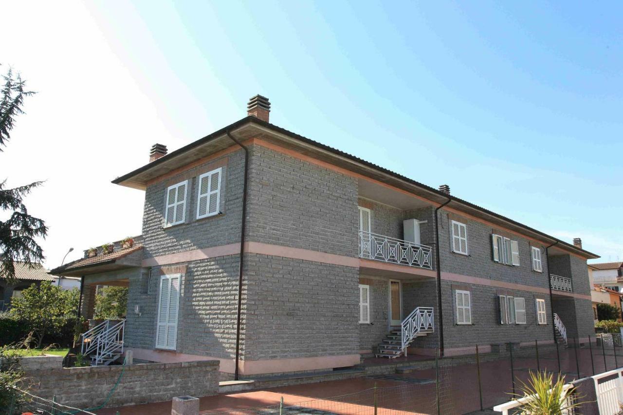 La Casa Di Sofia - Casa Vacanza Monterosi Exterior photo